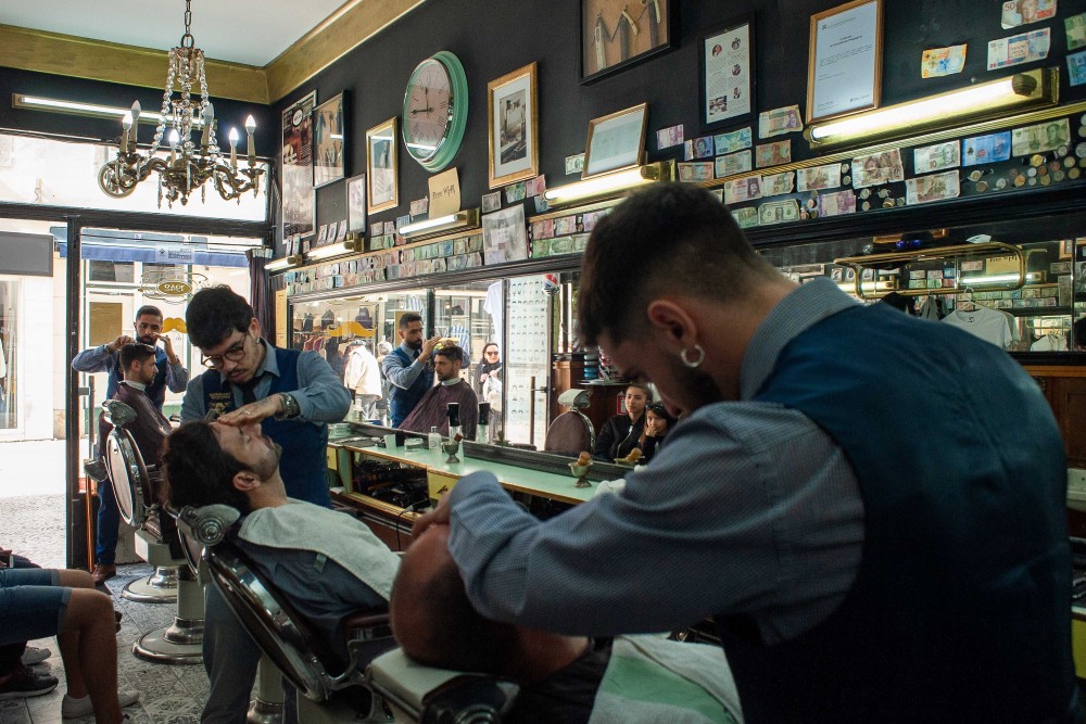 Barbearia Oliveira — Barbearia Moderna